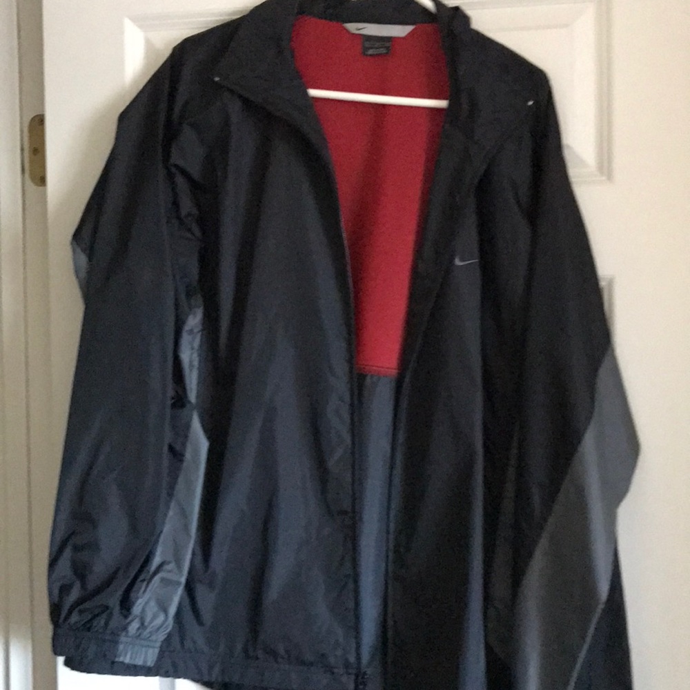 Nike wind breaker jacket